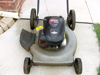 Picture of 2008 Craftsman Series 550 22 inch side discharge/mulching lawnmower Model 917.385142